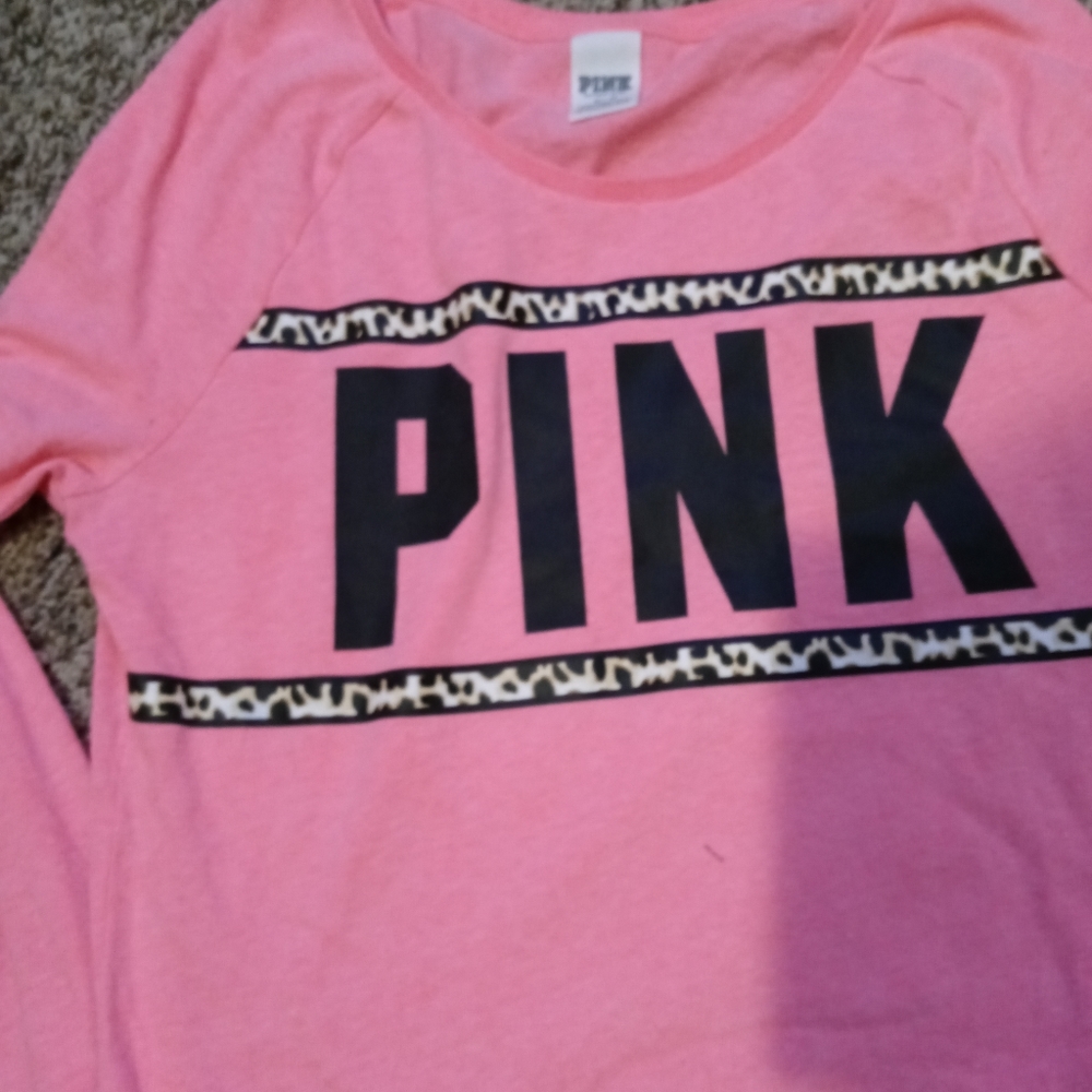Sweatshirt - Picture 2 of 4